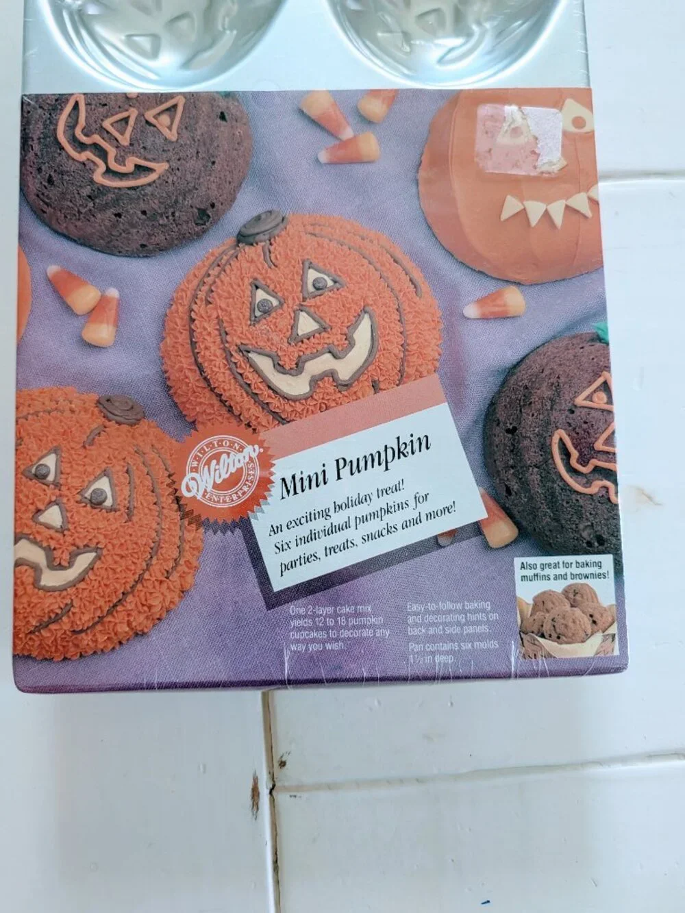 VTG 1983 Wilton Halloween Mini Pumpkin Mold Pan 6 Cupcake Treat Pan NOS Sealed